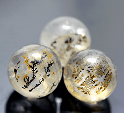 テンドリチッククォ一ツ/テンドリティッククォ一ツ 絵画のように美しいデンドリティッククォーツの世界とは